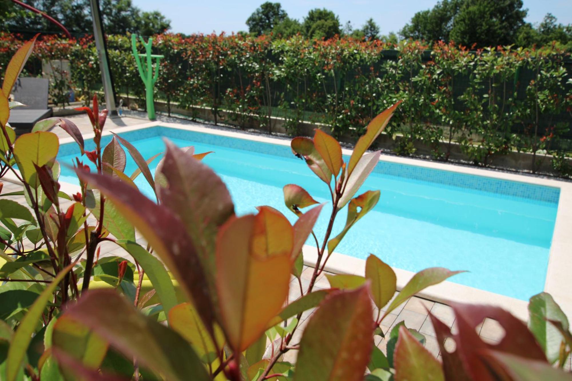 Apartments Green Garden Labinci Екстериор снимка